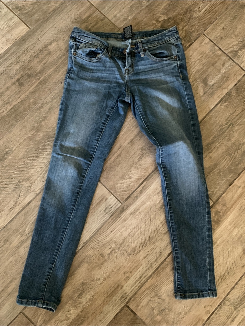 Mossimo low rise skinny jean